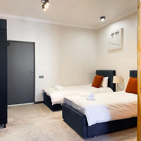 Apart Hotel Beles Almati Kültér fotó