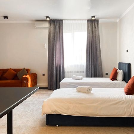 Apart Hotel Beles Almati Kültér fotó
