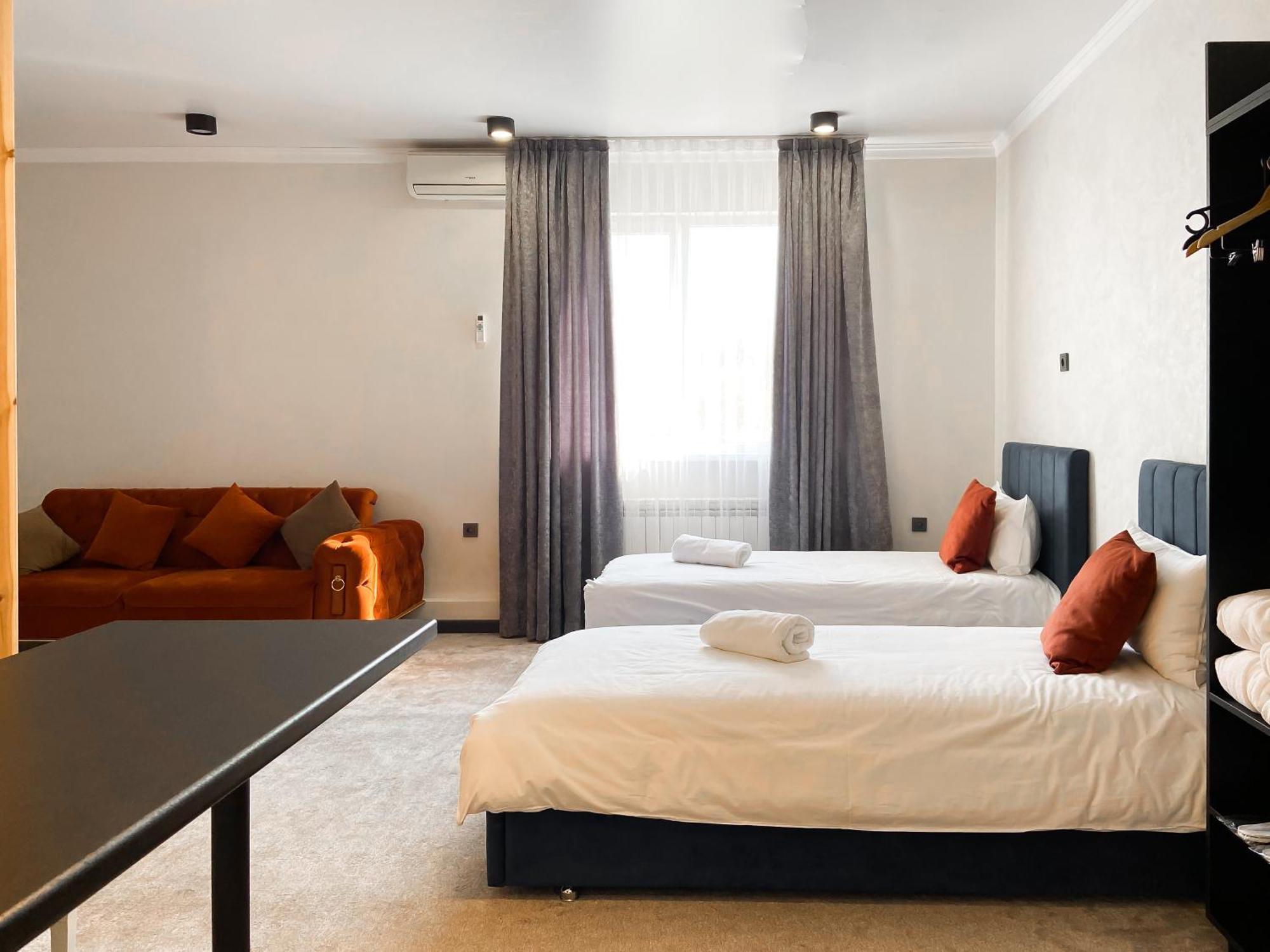 Apart Hotel Beles Almati Kültér fotó