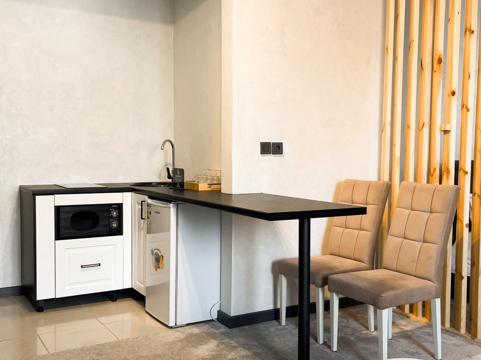 Apart Hotel Beles Almati Kültér fotó