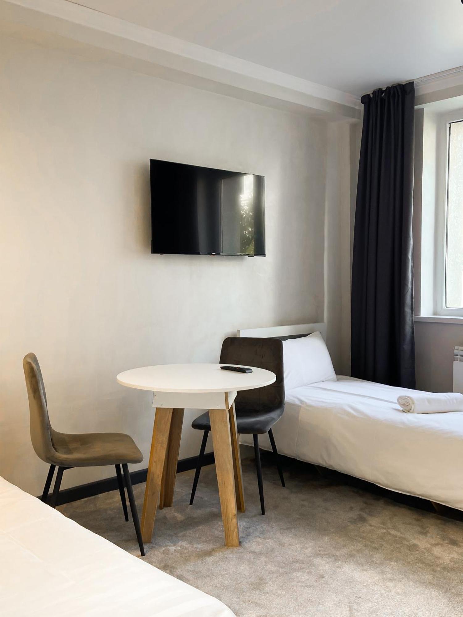 Apart Hotel Beles Almati Kültér fotó