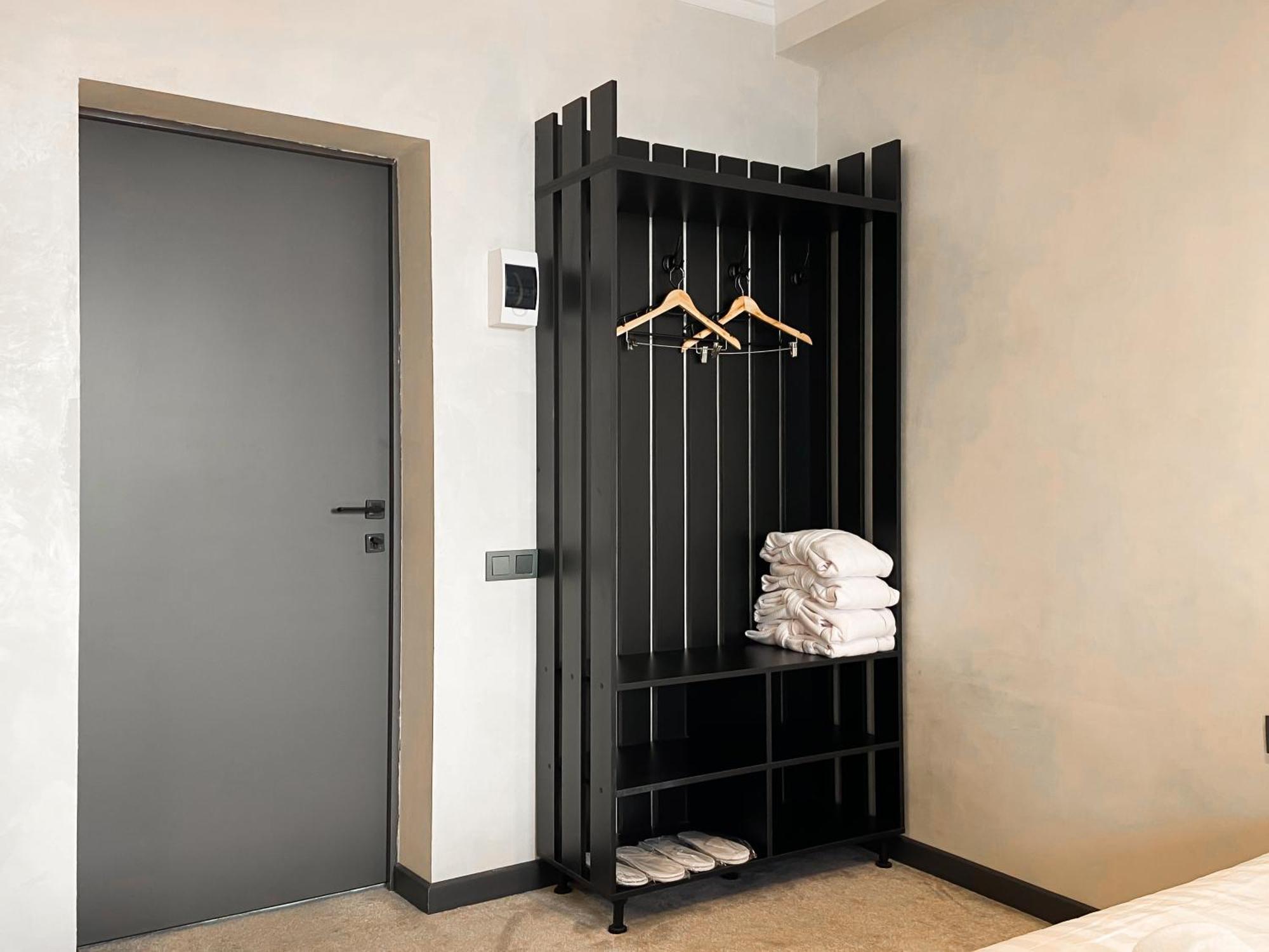 Apart Hotel Beles Almati Kültér fotó